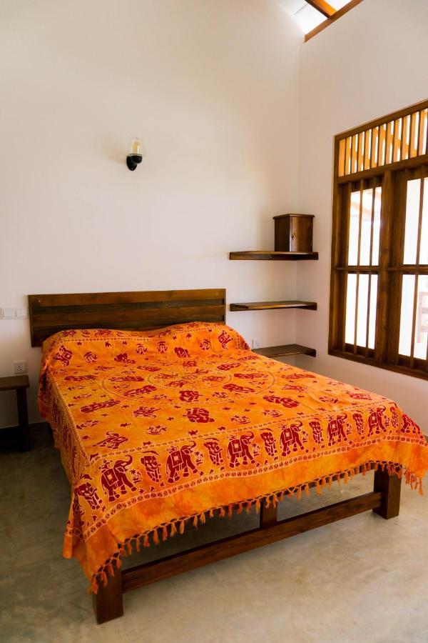 La Polena Hotel Matara Exterior photo