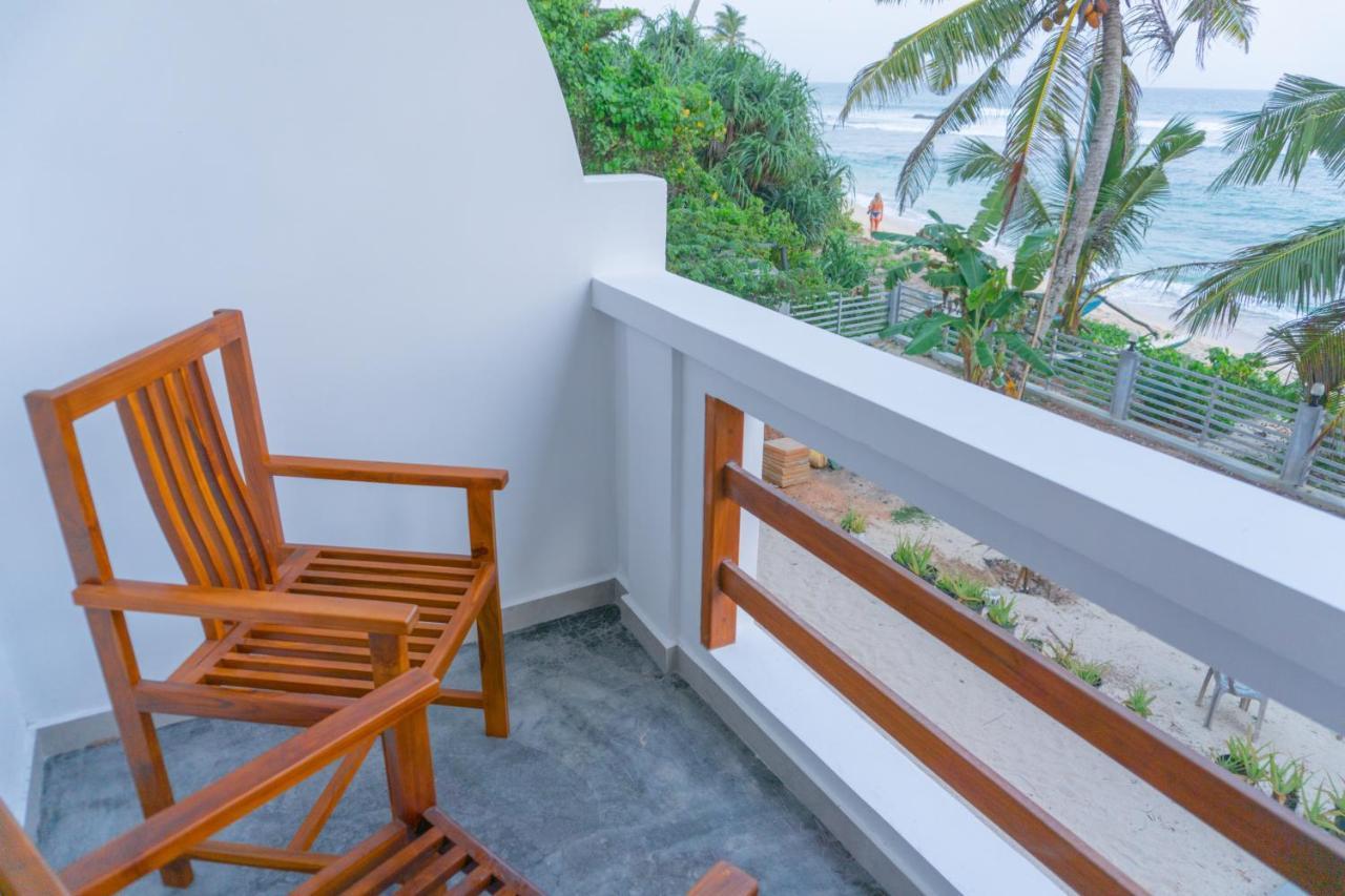 La Polena Hotel Matara Exterior photo