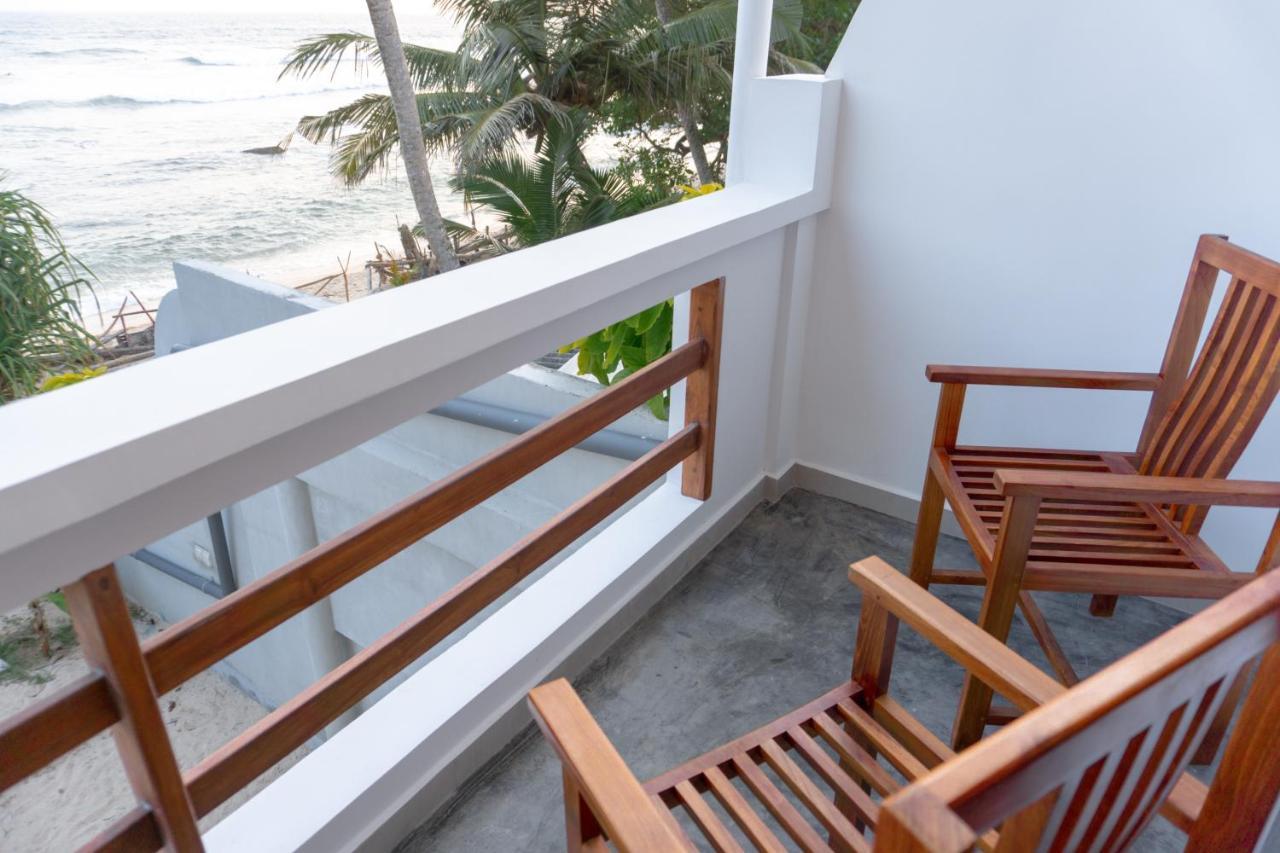 La Polena Hotel Matara Exterior photo